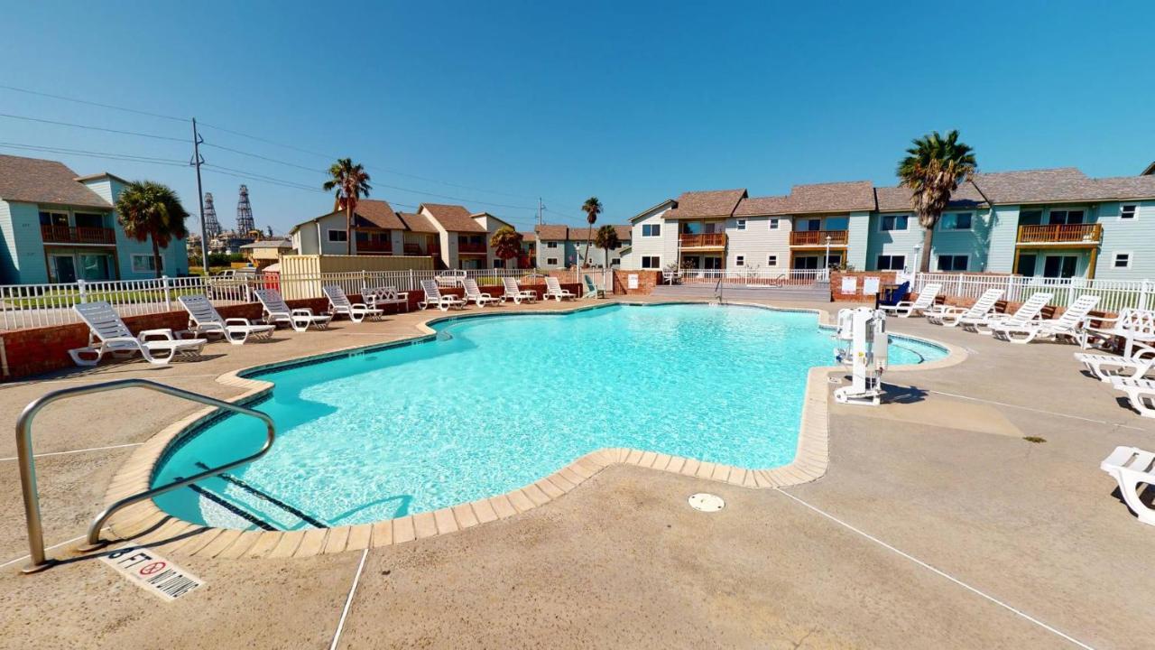 Ah-F223 New 2Nd Floor Condo, Close To Poolhot Tub, Near Marina & Ferry Port Aransas Exterior foto