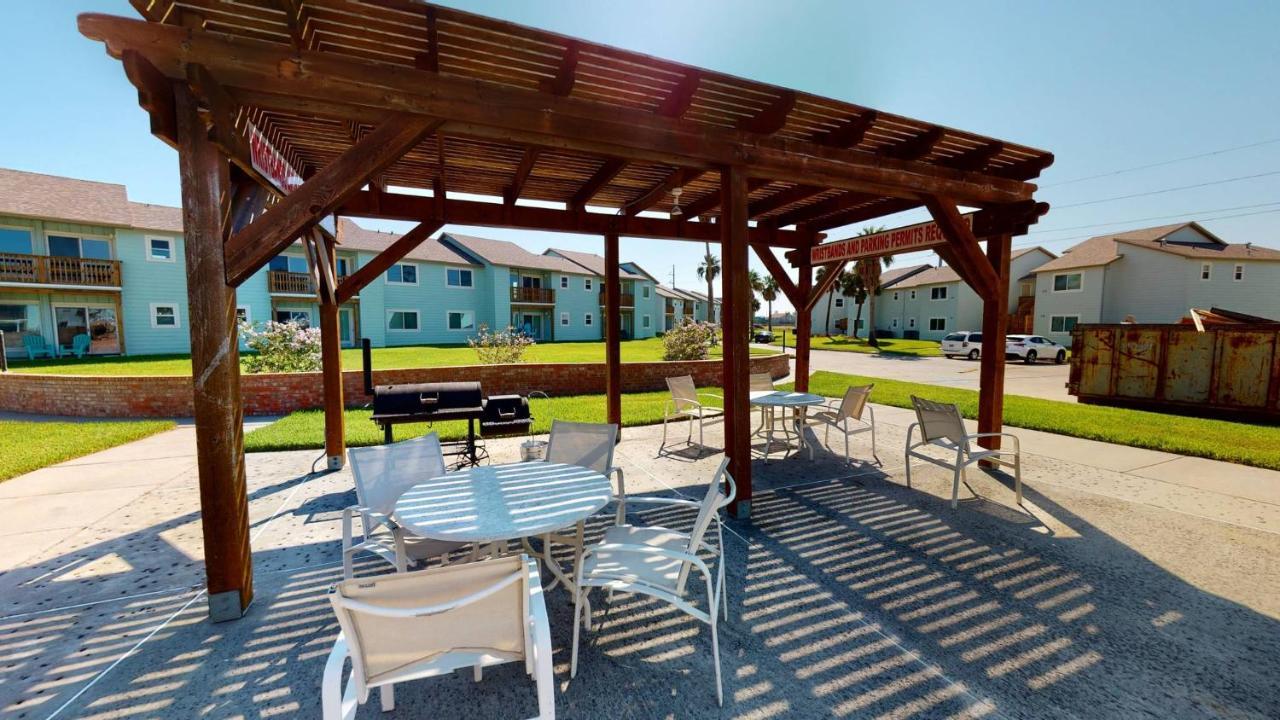 Ah-F223 New 2Nd Floor Condo, Close To Poolhot Tub, Near Marina & Ferry Port Aransas Exterior foto